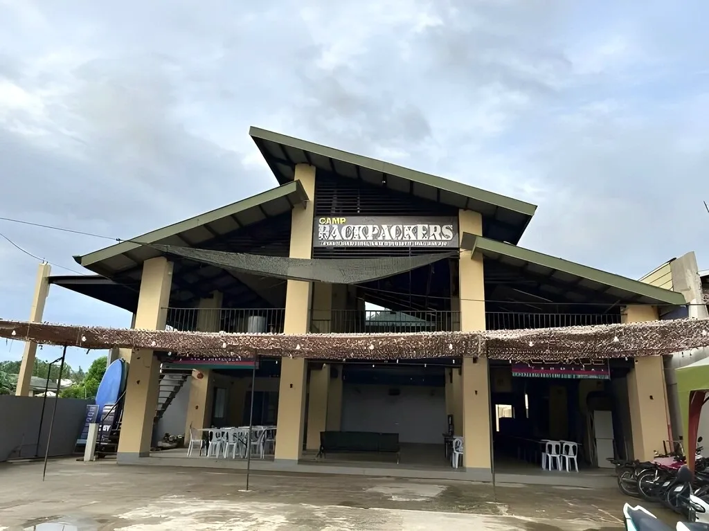 Nestled along the sc